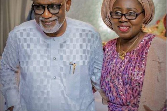 Governor Rotimi Akeredolu of Ondo State and his wife, Betty Akeredolu have both tested positive for coronavirus. (SaharaReporters)