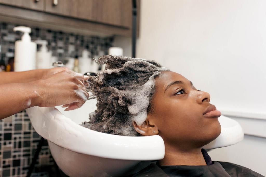 Avoid shampoos with sulphates [Undefined]