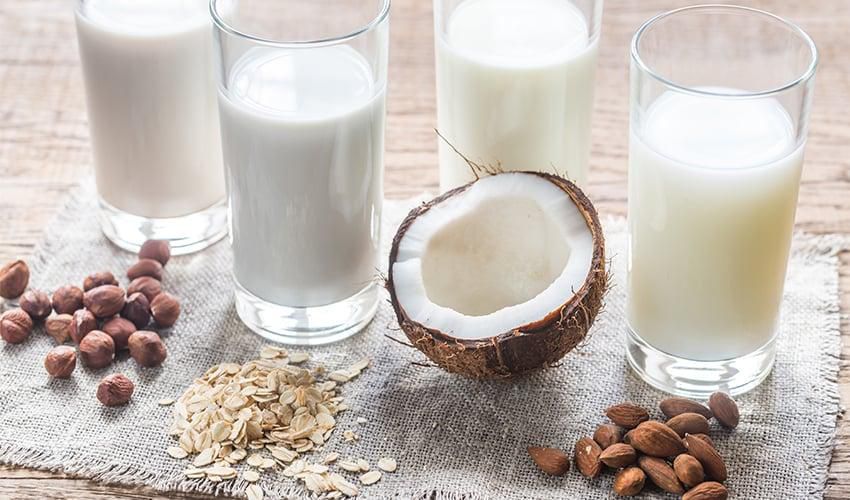 Dairy-free milk alternatives [Foodtolive]