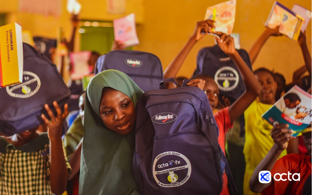 The power of peers: 6 reasons to join a Forex trading community today