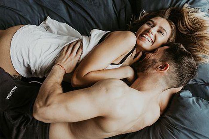 What does friends with benefits mean?  [Pinterest]