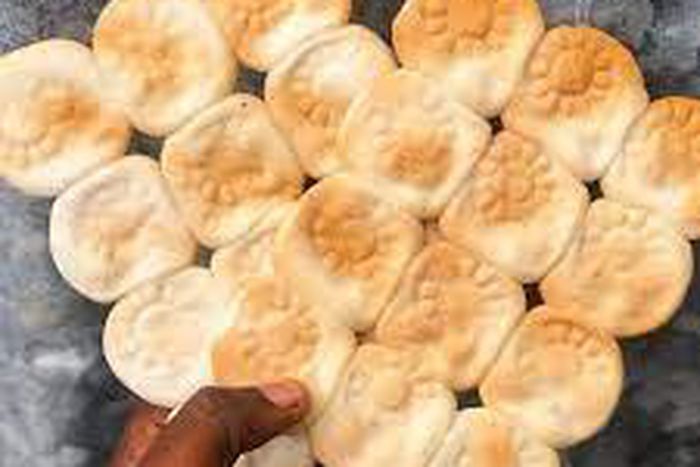 Ayigbe biscuit