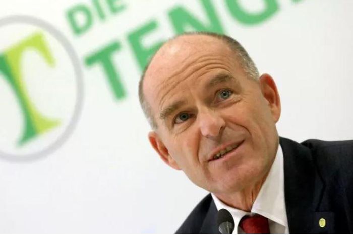 3 years after he was declared dead, German-American billionaire found in Russia