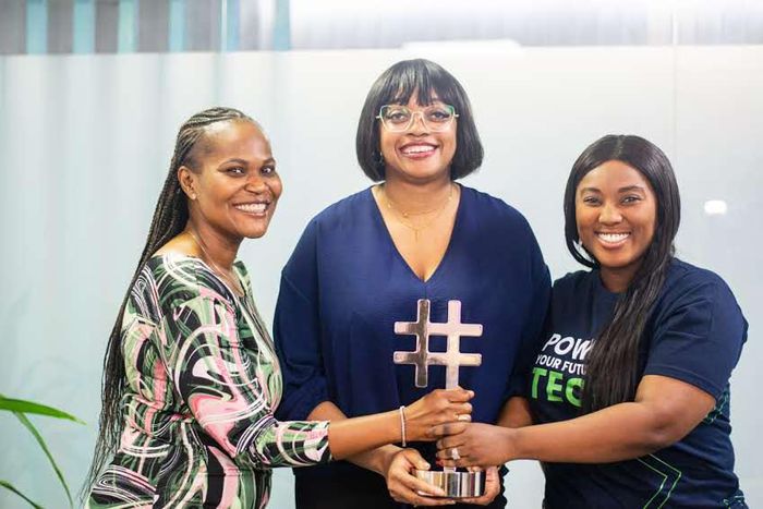 (L-R) Country Marketing Manager, ALX Nigeria, Seun Babajide-Duroshola; Country General Manager, ALX Nigeria, Ruby Igwe and Partnerships Lead, ALX Nigeria, Adebimpe Odulana receiving the GAGE award for EdTech Company of the Year for ALX.