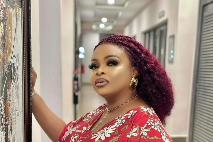 Nollywood actress Dayo Amusa walked out of the premiere after Bobrisky was chosen as the Best-Dressed female [Instagram/Dayo Amusa]