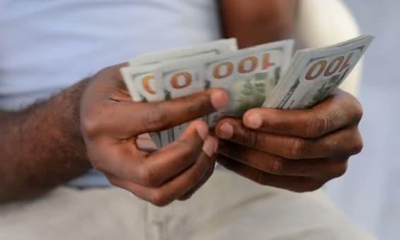 African countries with the highest average monthly net salary [Deposit Photos]