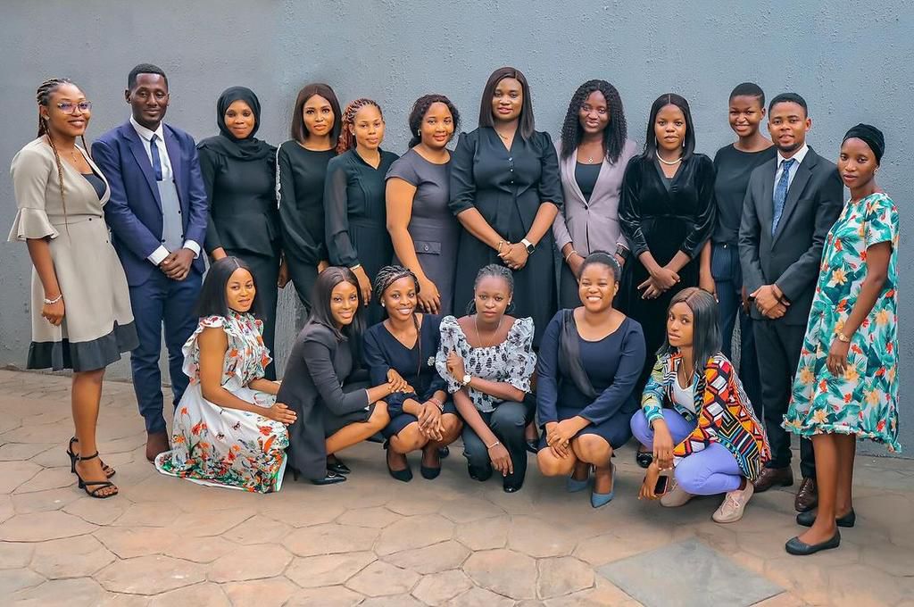 Headfort Foundation team [Instagram/@oluyemiorija]