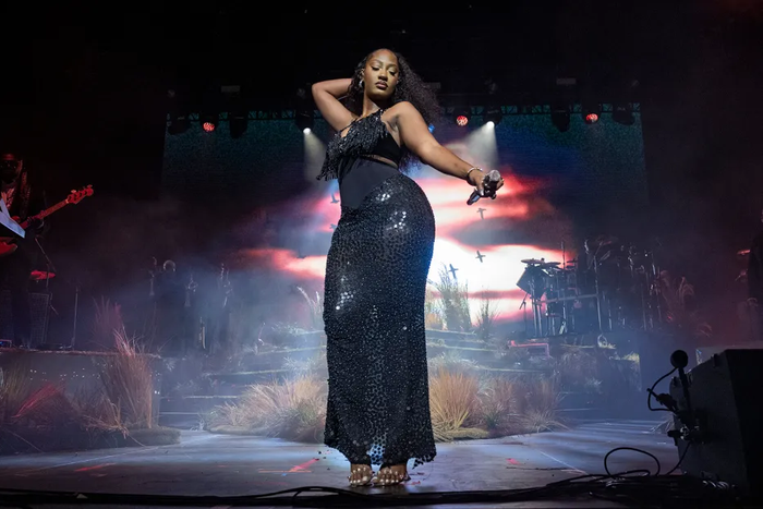 Tems at coachella 2024 [billboard-]