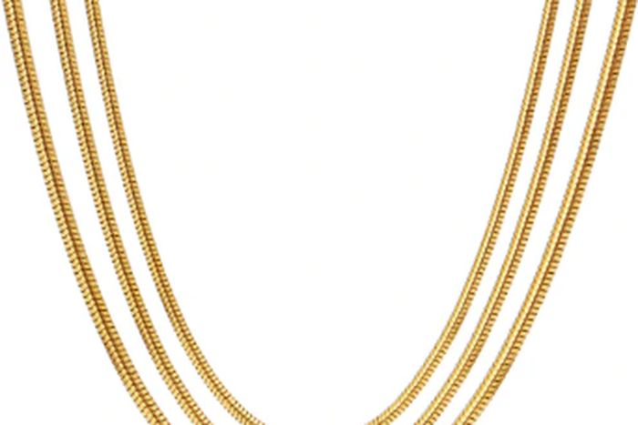 A gold necklace [Zavandi]