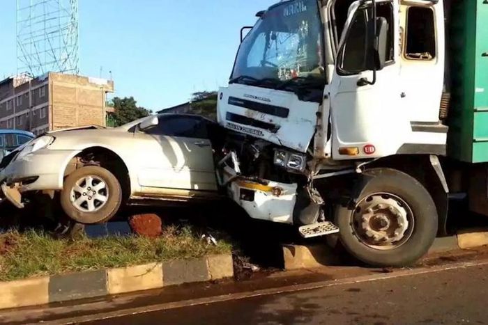 Truck accident [Peoples Gazette]