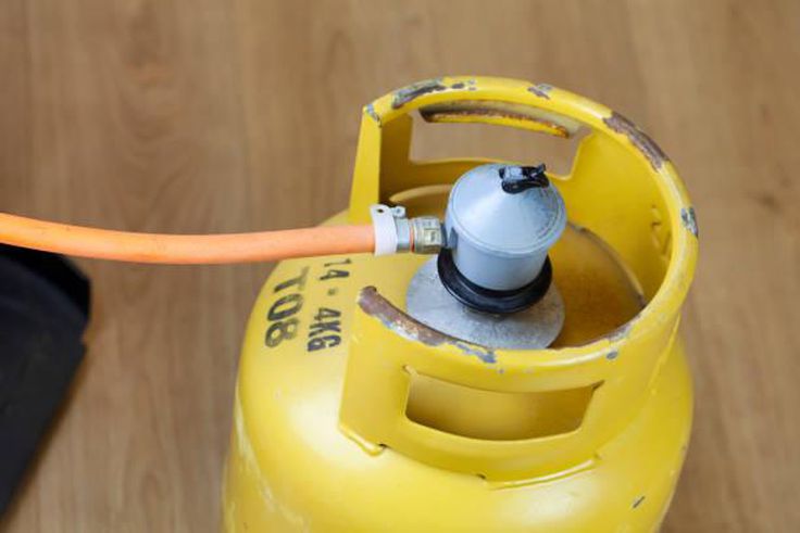 A photo of a gas cylinder