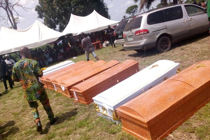 Enugu community conducts mass burial for 8 victims of communal clashes [NAN]