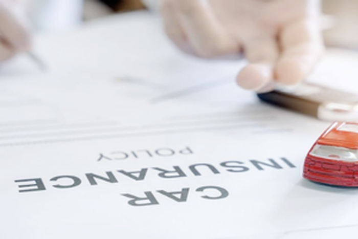 10 reasons to choose comprehensive insurance over third-party car insurance