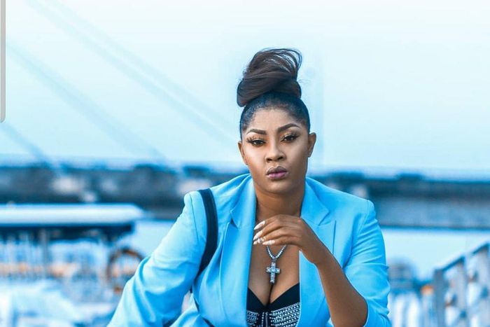 Angela Okorie has shared photos of her badly bruised face on Instagram and is thanking God for sparing her life. [Instagram/RealAngelaOkorie]