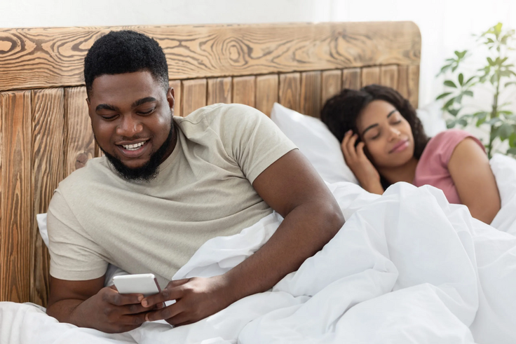 What is micro-cheating [dreamstime]
