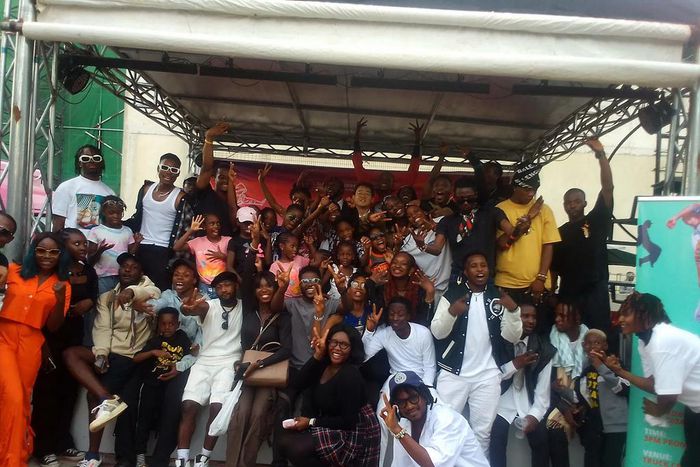 KCCN director Mr  Kim Changki   and K-pop winners and finalists [NAN]