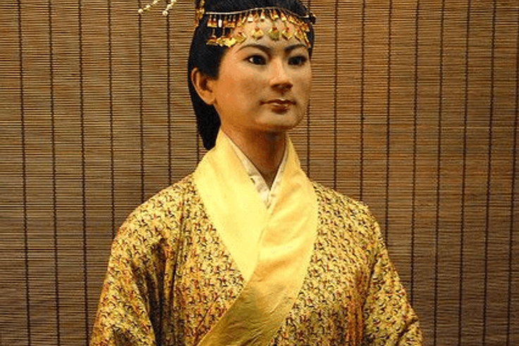A reconstruction of Lady Dai (or Xin Zhui) the most preserved dead body in the world [thearcheologist]