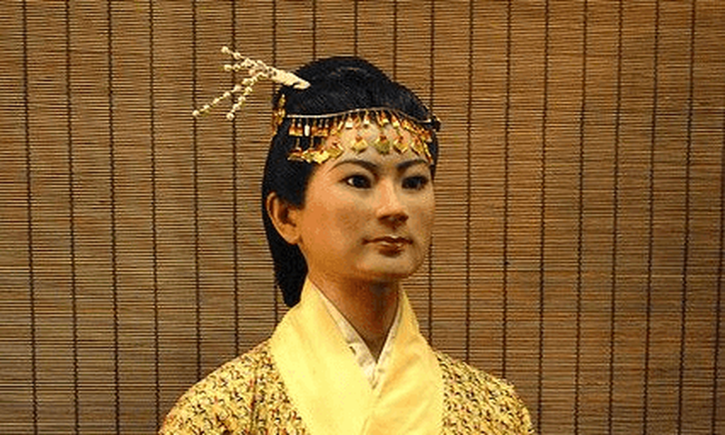 A reconstruction of Lady Dai (or Xin Zhui) the most preserved dead body in the world [thearcheologist]