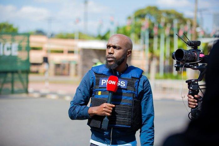CNN journalist Larry Madowo covering the #RejectFinanceBill protests