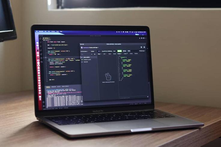 What is an exchange rate API?