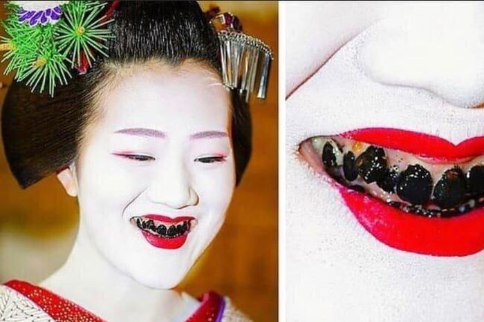 Women did questionable things to be considered beautiful [YouTube]