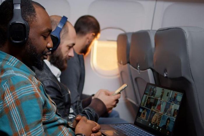 There are some things you should never do when on a plane [Linketree]