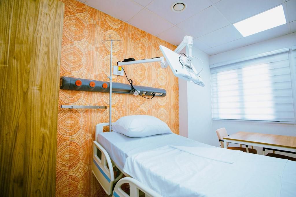 Dr Phana brings Turkish experience of Gastric Sleeve surgeries to Ghana