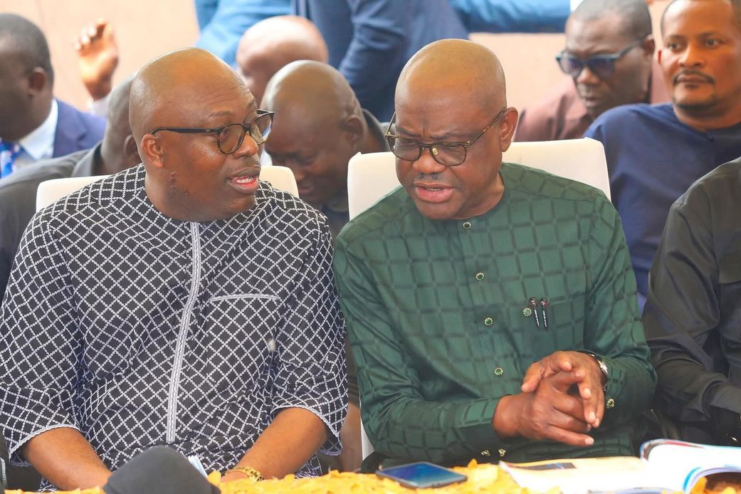 Governor Siminalayi Fubara and FCT Minister, Nyesom Wike. [X:@DeeOneAyekooto]