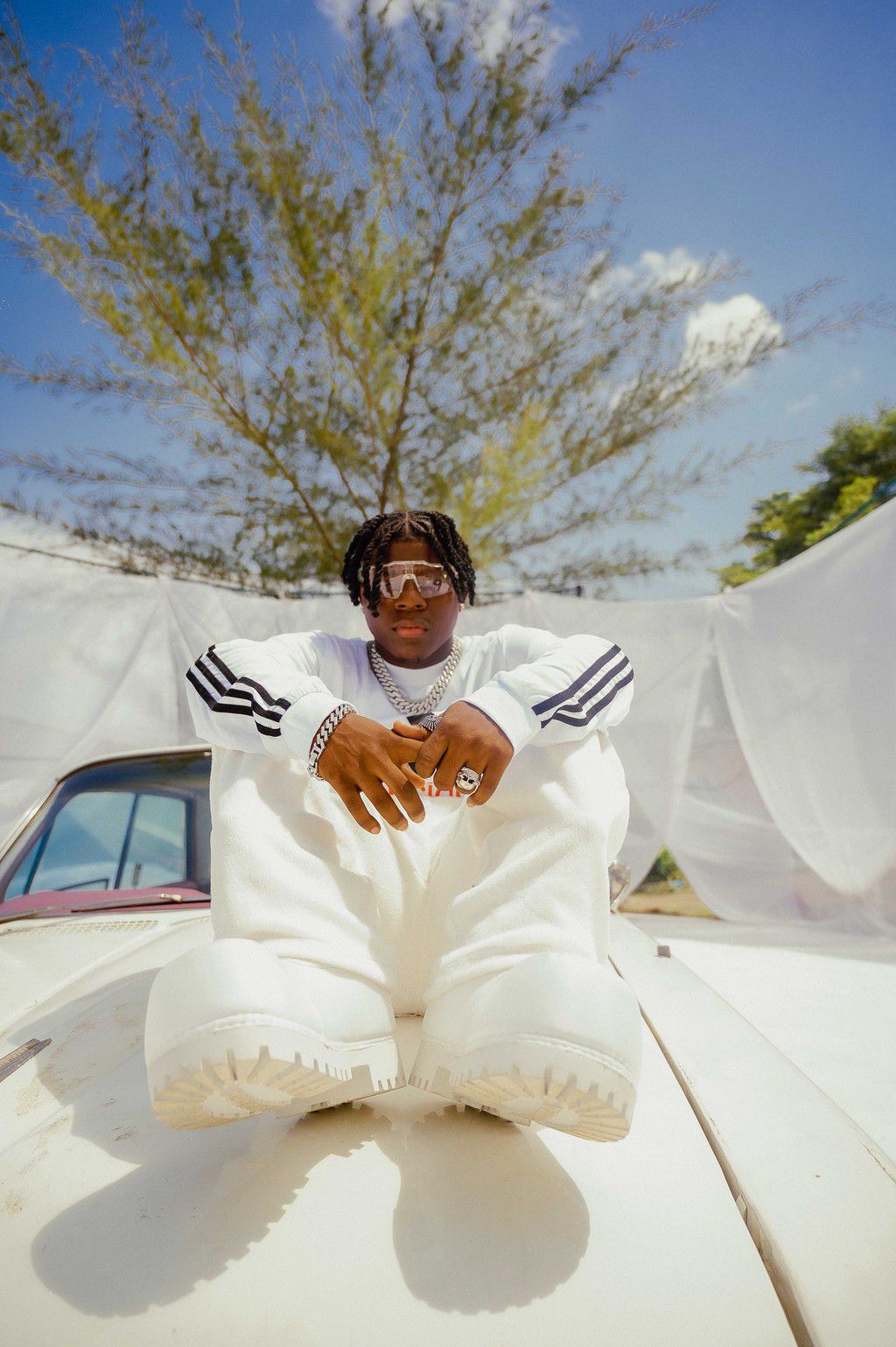 Omizzy unveils 'Osimhen' - A total package with electrifying music video and anthemic new single!