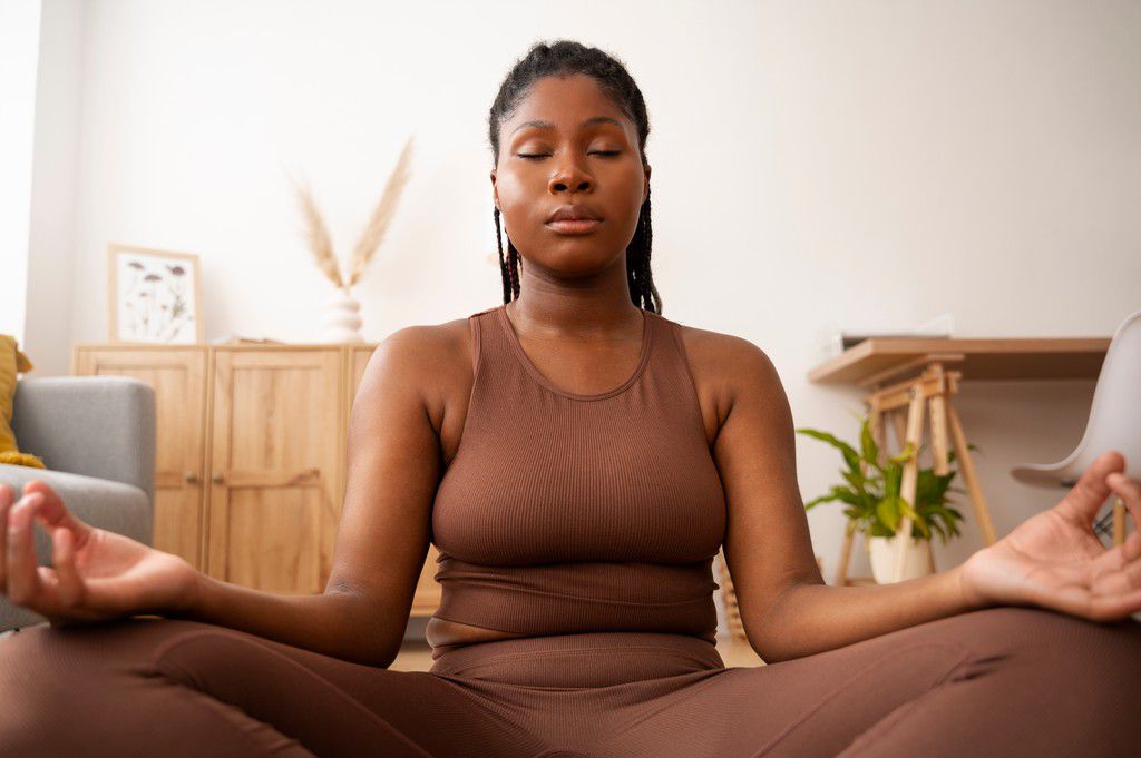 Stay calm during conflict [Freepik]