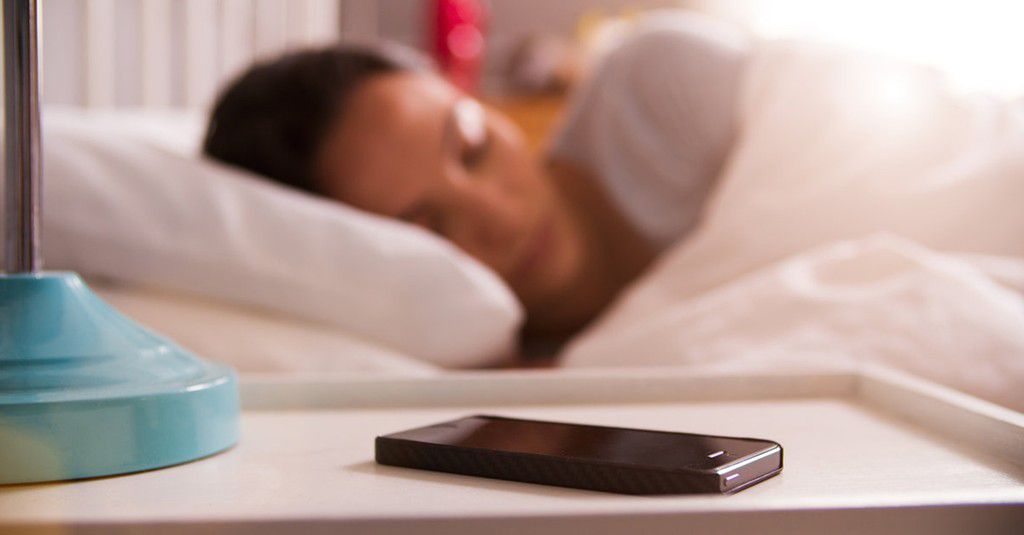 Having your phone nearby can disrupt your sleep [GadgetByteNepal]