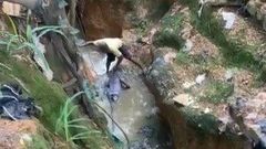 Man fleeing police’s arrest dies after falling into Lagos canal