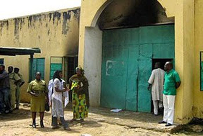 70 Kirikiri inmates give life to Christ, pledge to be of good character