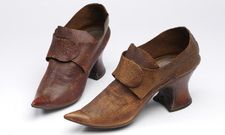 Origin of high heels [Enicx]