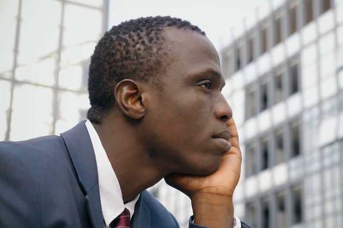 ___8584329___2018___7___6___8___worried+man