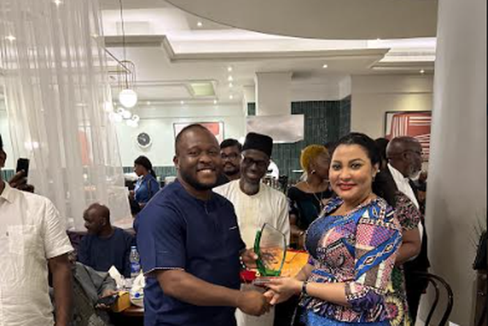 L-R Austin Menegho, Country Manager, Segilola Resources Operating Limited; Hon. (Dr.) Doris Nkiruka Uzoka-Anite MD,CFA, Minister of Industry, Trade and Investment at the award ceremony, recognising Segilola Resources Operating Limited as one of the Top...