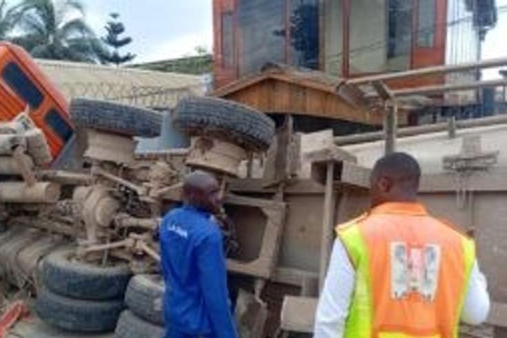 Driver dies as trucks collide in Lagos [NAN]