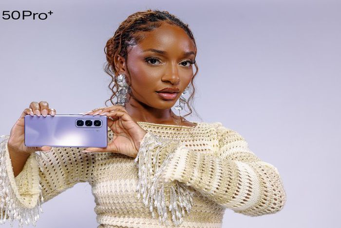 Infinix Signs Ayra Starr as the New Face of its HOT Series