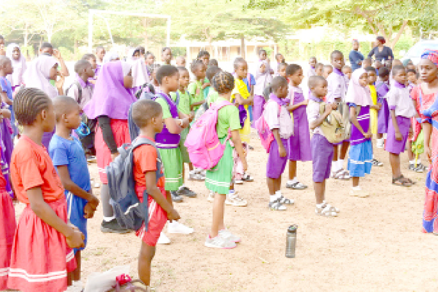 FCT teachers suspend strike