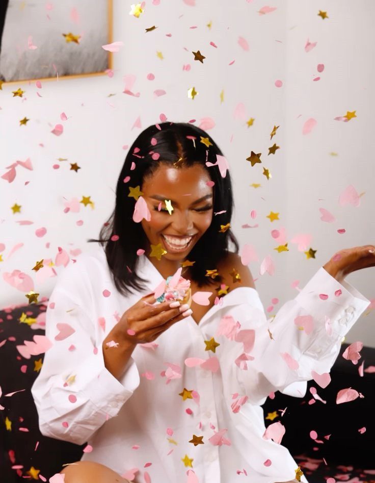 Confetti photo idea (Instagram)