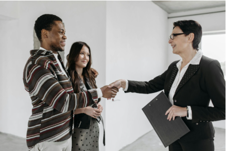 4 Stealth Wealth Tactics to Buy Homes off Market