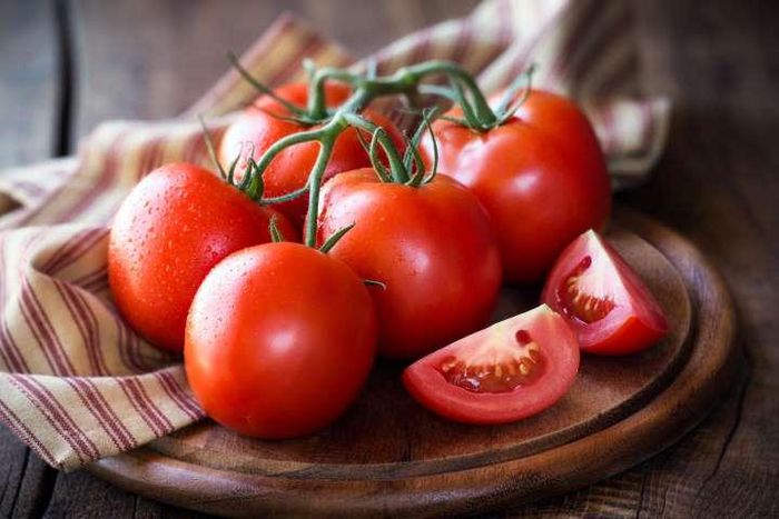 Tomato: 5 reasons why this is good for your skin  [msn]