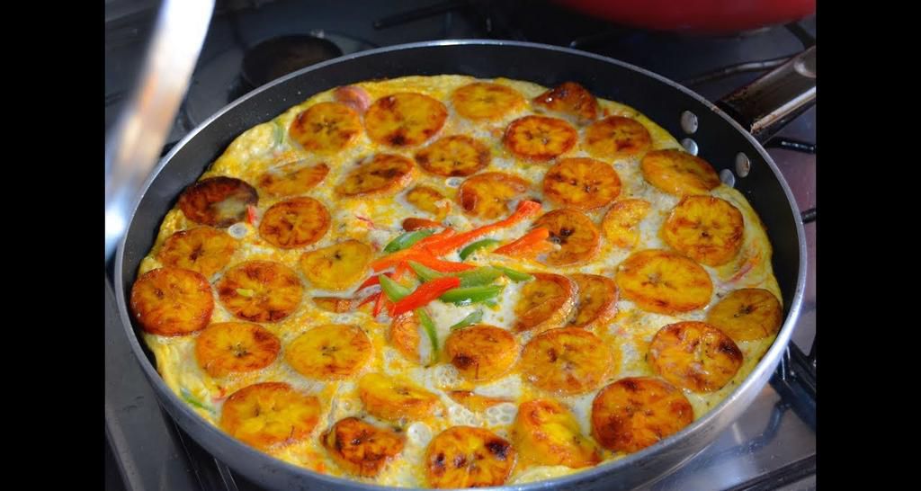 How to prepare Plantain and Egg Pizza for a special breakfast