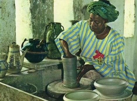 Did you know about Ladi Kwali, the woman on the 20 naira note?