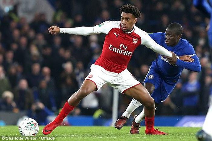 Alex Iwobi and N'Golo Kante