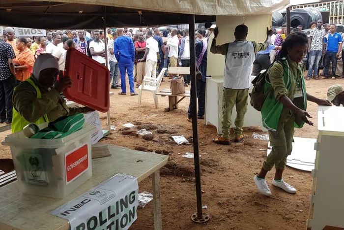 INEC staff setting up a polling booth