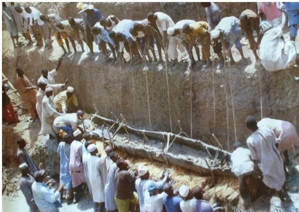 The discovery of the Dufuna Canoe, Africa's oldest boat. [connectnigeria]