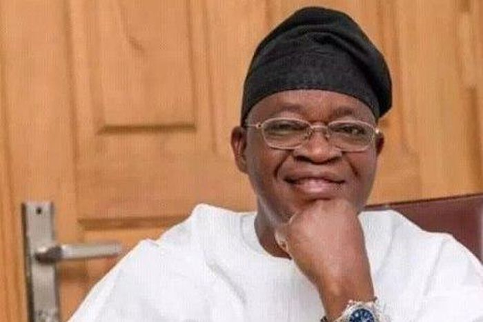 Gboyega Oyetola of the APC is maintaining a slim lead over Senator Ademola Adeleke in Osun governorship election
