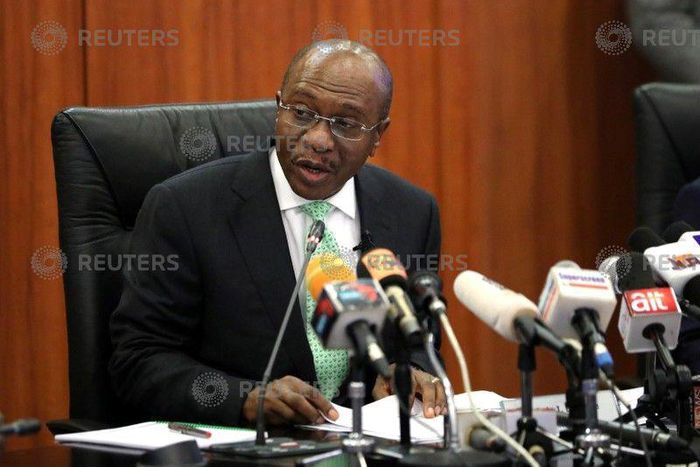 Nigeria's Central Bank Governor Godwin Emefiele speaks during the monthly Monetary Policy Committee meeting in Abuja, Nigeria May 22, 2018.
