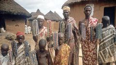 Discovering the Nupe people [enroute]